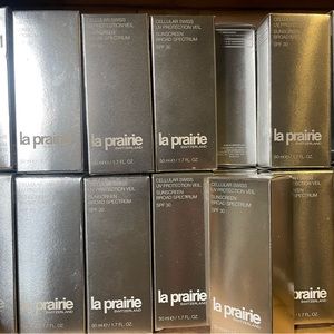 CELLULAR SWISS UV
PROTECTION VEIL
SUNSCREEN BROAD
SPECTRUM SPF 30